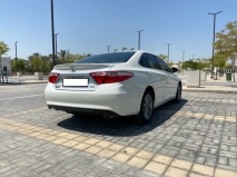 للبيع تويوتا camry 2016