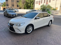 للبيع تويوتا camry 2017