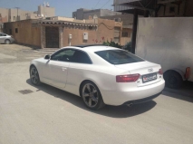 للبيع أودي A5 2009