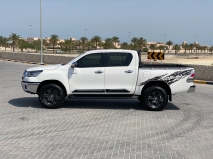 للبيع تويوتا Hilux 2022