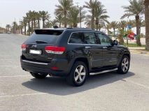 للبيع جيب Grand Cherokee 2016