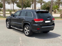 للبيع جيب Grand Cherokee 2016