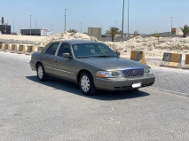 للبيع فورد Grand Marquis 2003