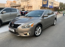 للبيع نيسان Altima 2015