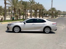 للبيع تويوتا camry 2019