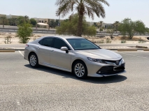 للبيع تويوتا camry 2019