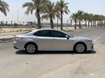 للبيع تويوتا camry 2019