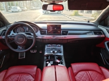 للبيع أودي S8 2015