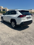 للبيع تويوتا RAV4 2021