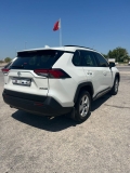 للبيع تويوتا RAV4 2021