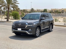 للبيع تويوتا Land Cruiser  2017