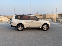 للبيع متسوبيشي Pajero 2008