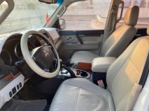 للبيع متسوبيشي Pajero 2008