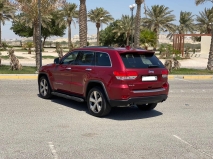 للبيع جيب Grand Cherokee 2015