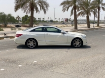 للبيع مرسيديس E class 2013