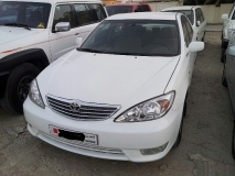 للبيع تويوتا camry 2004