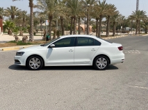 للبيع فولكس واجن Jetta 2016