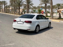 للبيع فولكس واجن Jetta 2016