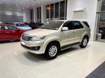 للبيع تويوتا Fortuner 2015