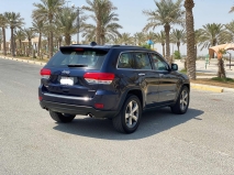 للبيع جيب Grand Cherokee 2015