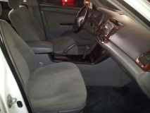 للبيع تويوتا camry 2006