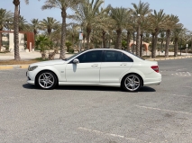 للبيع مرسيديس C class 2010