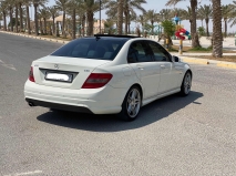 للبيع مرسيديس C class 2010