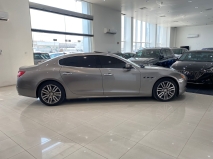 للبيع ميزراتي Quattroporte 2015