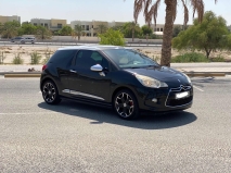 للبيع ستروين DS3 2013