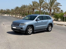 للبيع جيب Grand Cherokee 2013