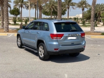 للبيع جيب Grand Cherokee 2013