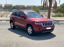 للبيع جيب Grand Cherokee 2011