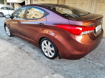 للبيع هونداي Elantra 2012