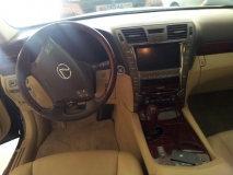 للبيع لكزس LS 2009