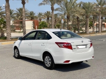 للبيع تويوتا Yaris 2015