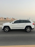 للبيع جيب Grand Cherokee 2013