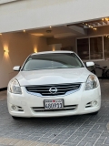 للبيع نيسان Altima 2012