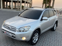 للبيع تويوتا RAV4 2007