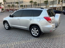 للبيع تويوتا RAV4 2007