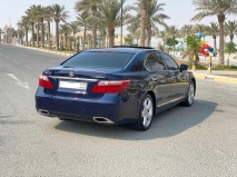 للبيع لكزس LS 2010