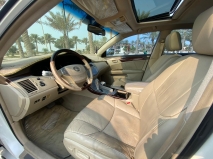 للبيع تويوتا Avalon 2010