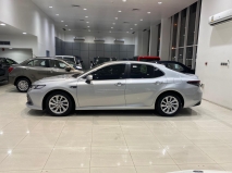 للبيع تويوتا camry 2023