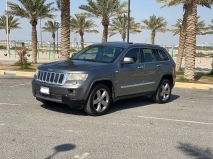 للبيع جيب Grand Cherokee 2012