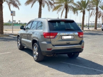 للبيع جيب Grand Cherokee 2012