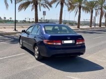 للبيع هوندا Accord 2005