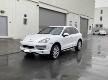 للبيع بورش Cayenne S 2014