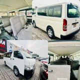 للبيع تويوتا Hiace 2014