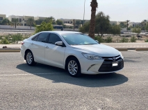 للبيع تويوتا camry 2016