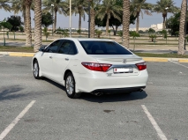 للبيع تويوتا camry 2016