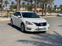 للبيع نيسان Altima 2015